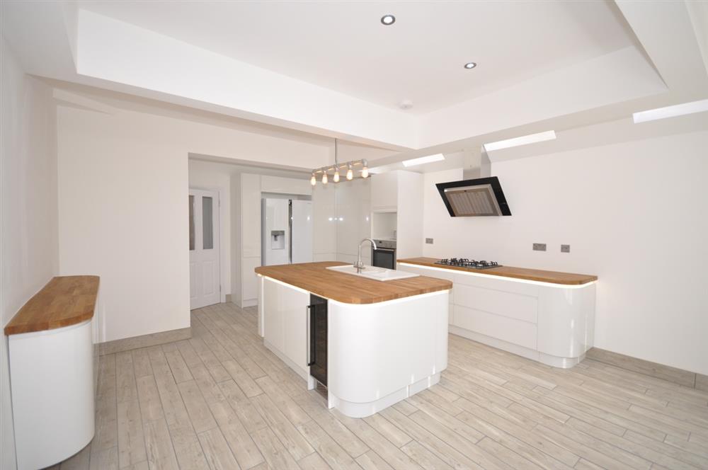 extenstions london sw18